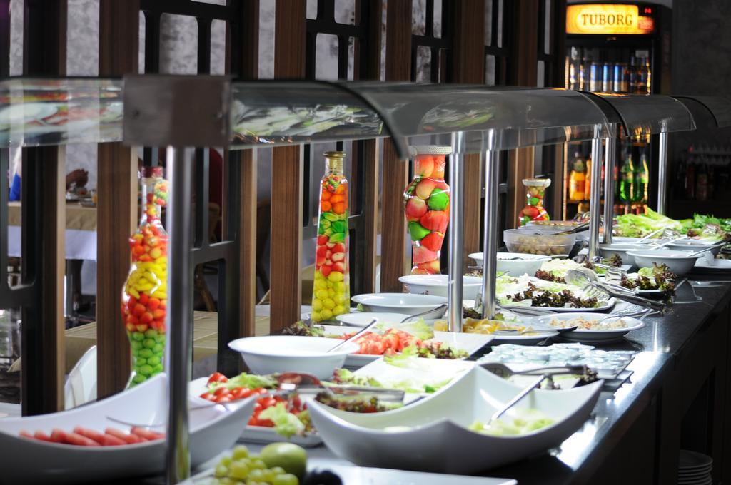 Candan Citybeach Hotel Мармарис Екстериор снимка