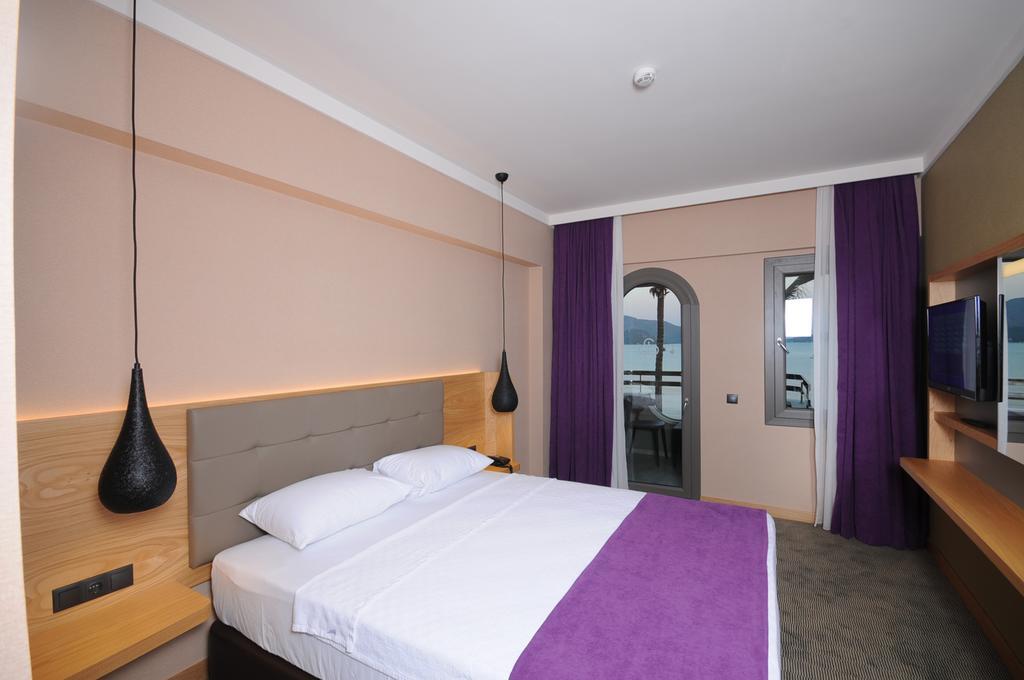 Candan Citybeach Hotel Мармарис Екстериор снимка