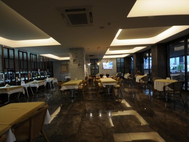 Candan Citybeach Hotel Мармарис Екстериор снимка
